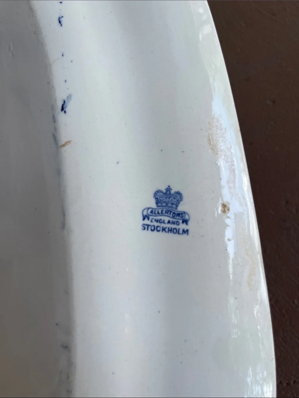 Allertons china. Stockholm, England. Serving plate.